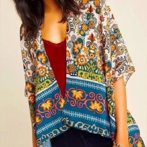 DO EVERYTHING IN LOVE PATRIZIA FLORAL PRINT KIMONO - ONE SIZE